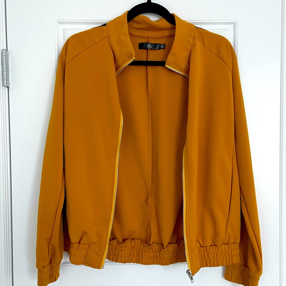 M Bomber Jacket Gold